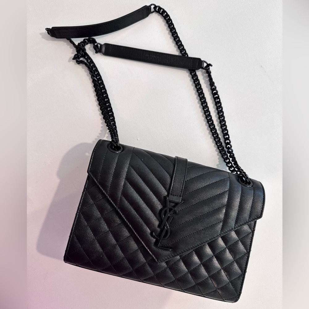 Saint Laurent
Envelope Triquilt Medium YSL Shoulder Bag in Grained Leather